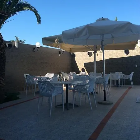 Ξενοδοχείο ιφιγένεια 2*