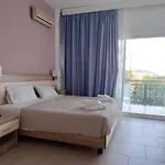 Ifigenia 2* Skiathos Town