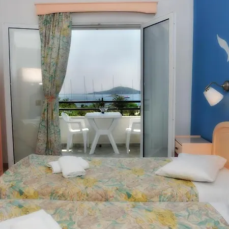 Ifigenia Hotel 2*