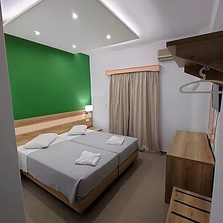 Ifigenia 2* Skiathos Town